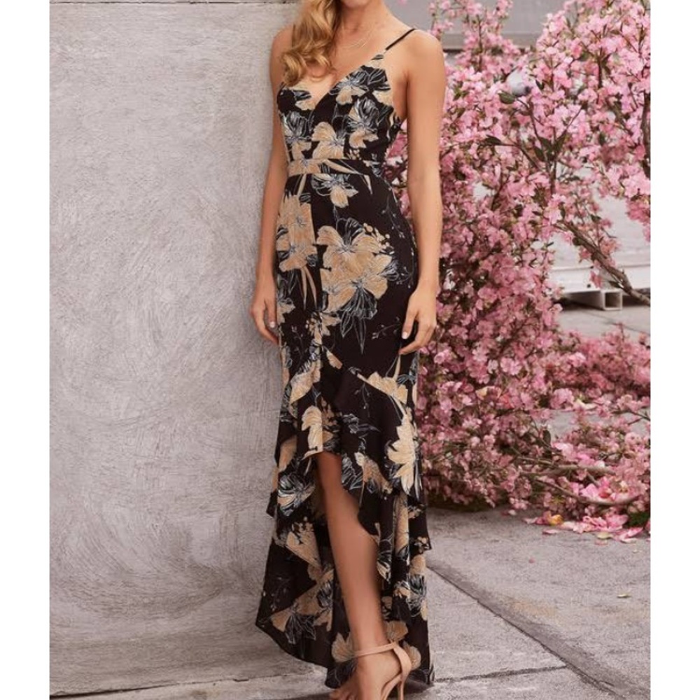 Lulu’s Black Floral Print High-Low Dress